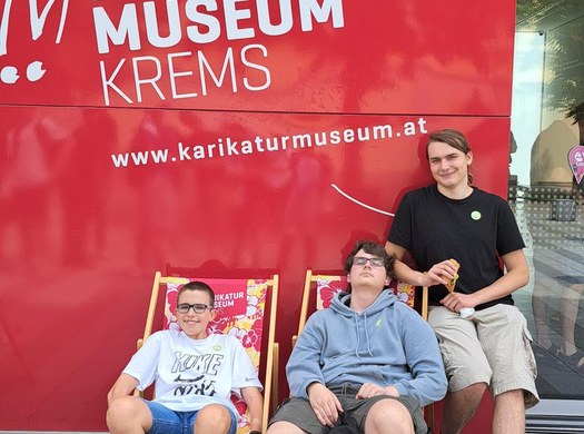 Klasse 1C/Informatik-Abteilung besuchte das Karikaturmuseum Krems ...