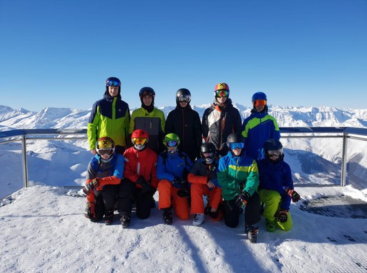 MaschinenbauerInnen genießen Skivergnügen in Zell am See